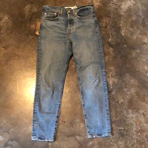 Levi’s Women’s Wedgie Ankle Jeans